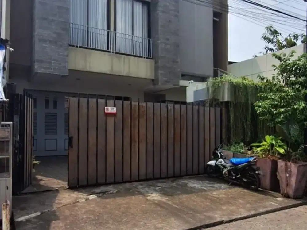 Di Jual Lelang Rumah 2 Lantai di Jalan Kemandoran Pluis Kelurahan Grogol Utara. Kecamatan Kebayoran Lama, Kota Jakarta Selatan,