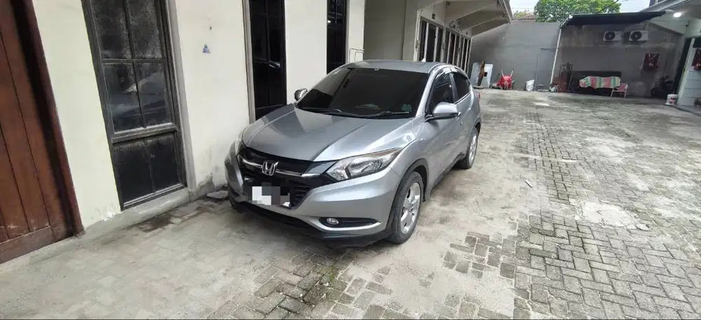 HR-V E 1.5 Silver 2016