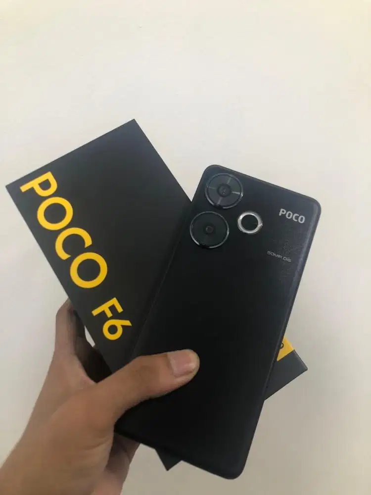 Poco F6 12/512gb