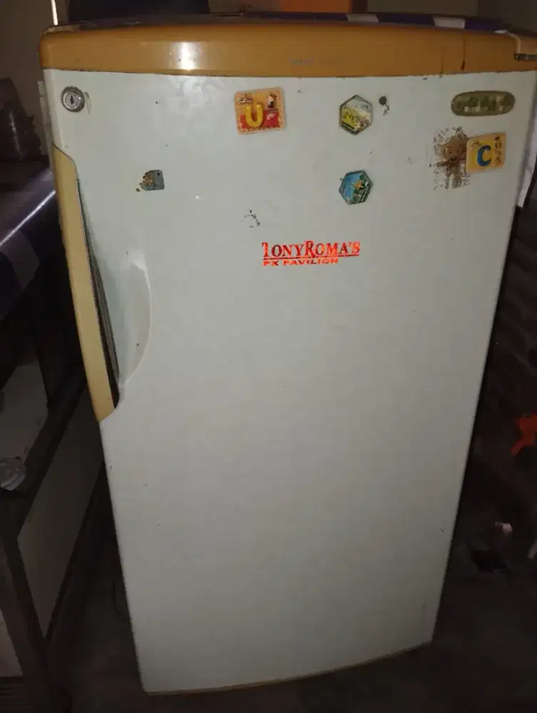 Jual kulkas 1 pintu& meja pulsa kaca
