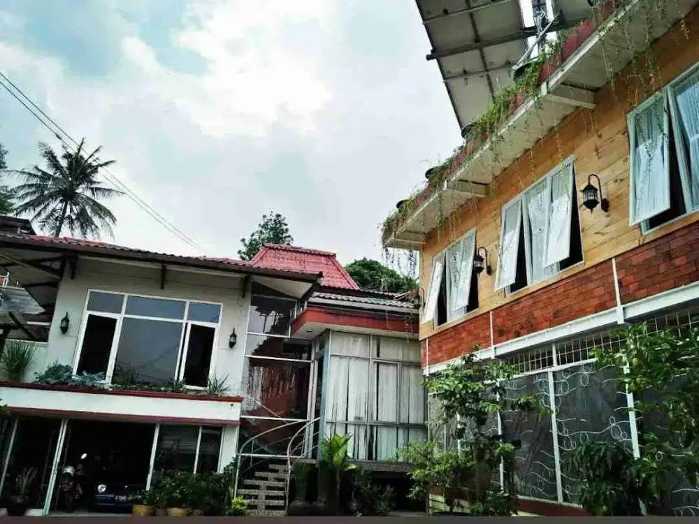 Dijual Guest House Strategis Pasteur