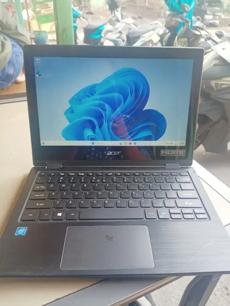 Acer Spin 1 SP11-33-C3AB  Touchscrenn