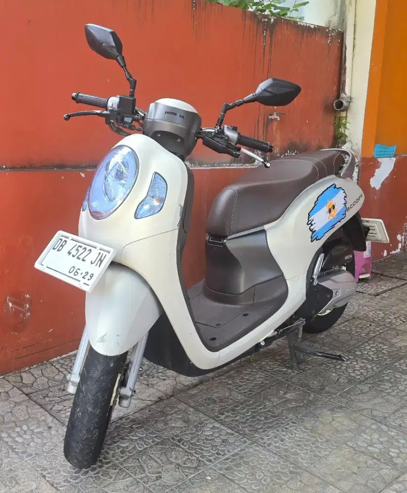 Honda Scoopy Prestige 2024