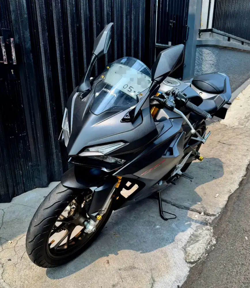 CBR 150R 2023 masih seperti BARU pajak panjang