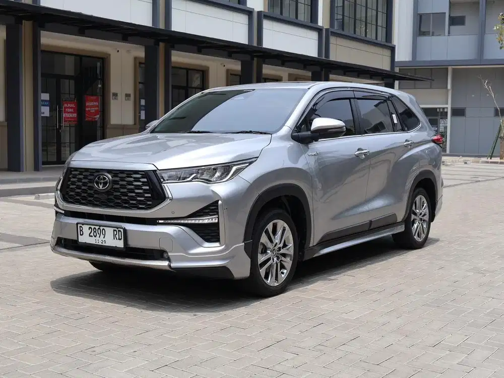 INNOVA ZENIX  Q HYBRID MODELISTA TSS AT MATIC CVT 2024 SILVER GANJIL
