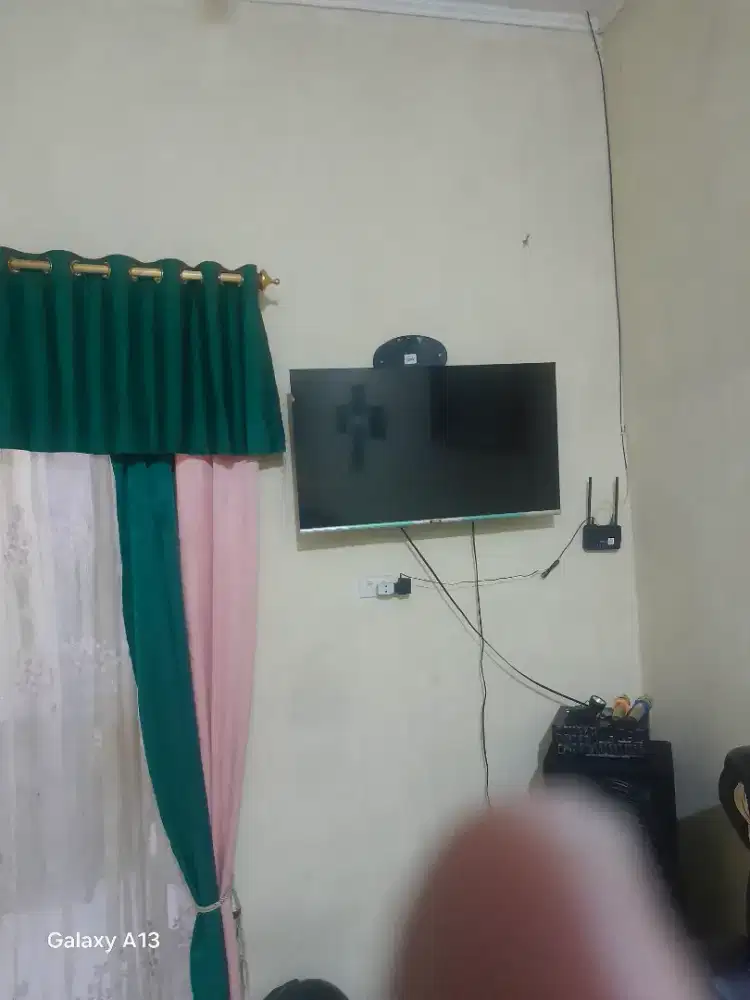 Jual tv 42 in merek coca noken tnggal colok dan speker serta power