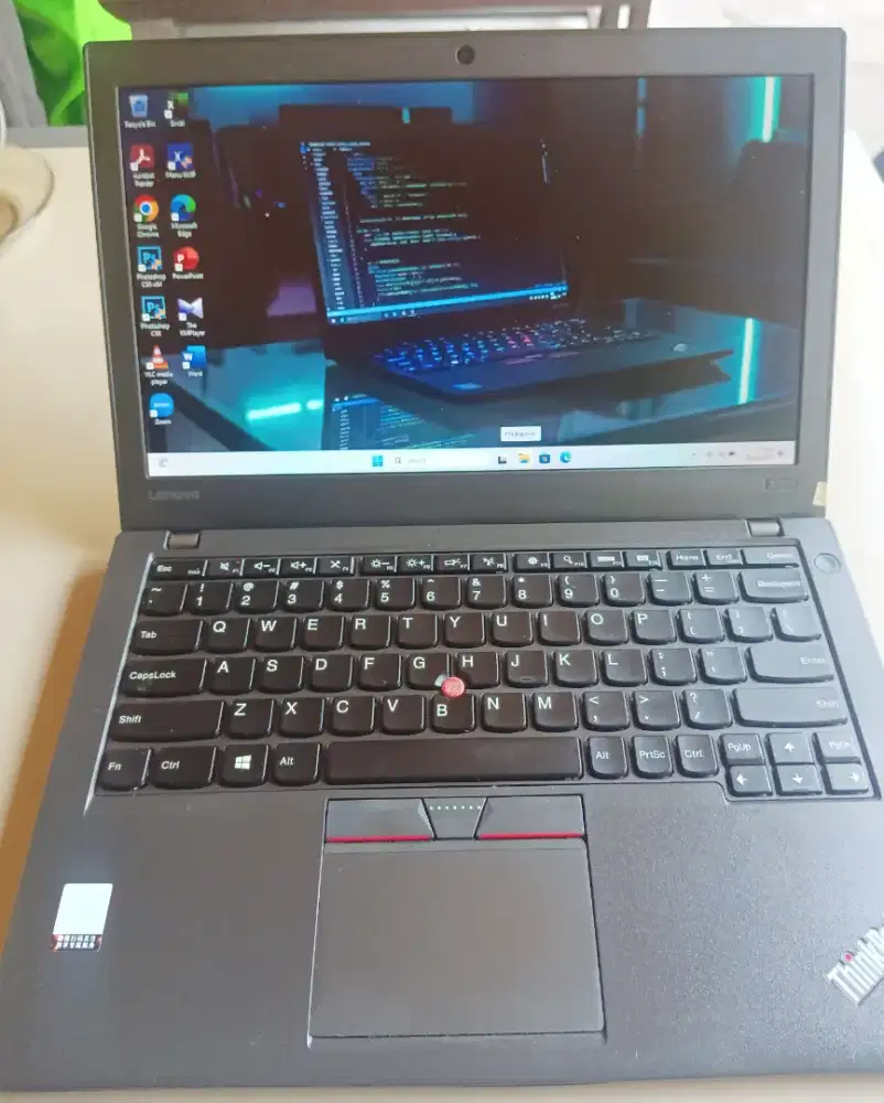 Thinkpad X260 Core i5 gen 6 Ram 8gb