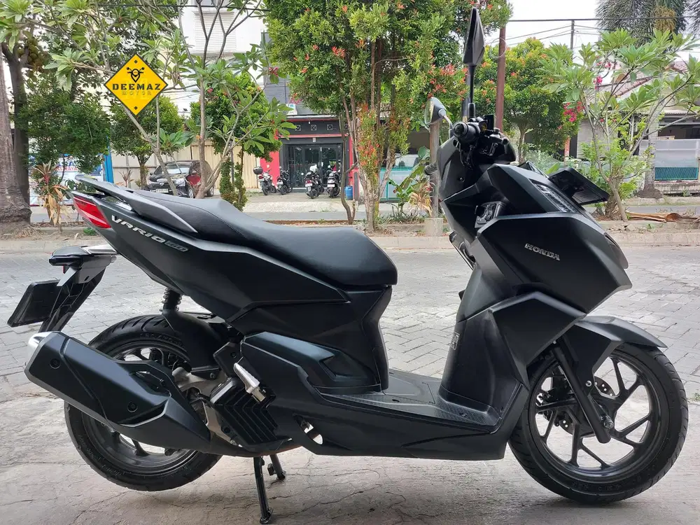 (DP 500 Rb)‼️ Honda Vario 160 CBS Hitam Mulus 2025 Cash / Kredit