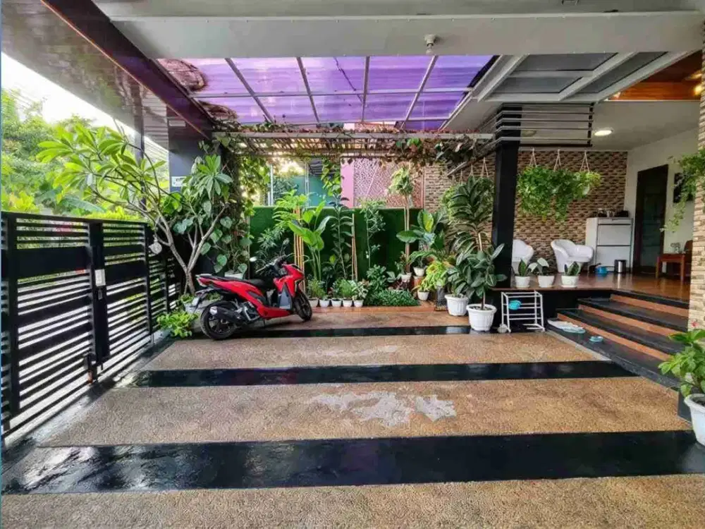 DIJUAL RUMAH ASRI MEZANIN TROPICAL 2 LANTAI PONDOK BAMBU, DUREN SAWIT JAKARTA TIMUR – SHM, 4 KT, 2 MOBIL