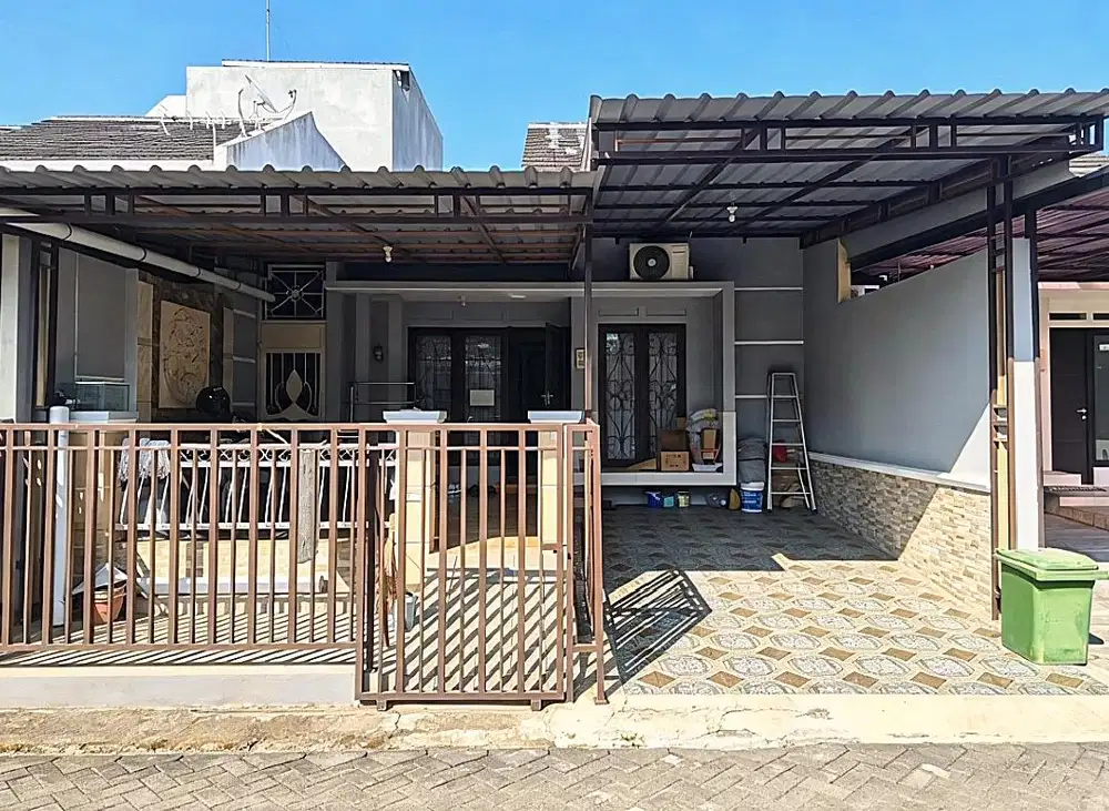 RUMAH TAMAN SARI MAJAPAHIT PEDURUNGAN DEKAT KOLAM RENANG MANUNGGALJATI