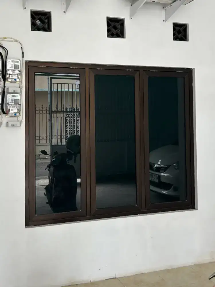 Spesialis Kaca Film Rumah, Kantor & Gedung Kampus