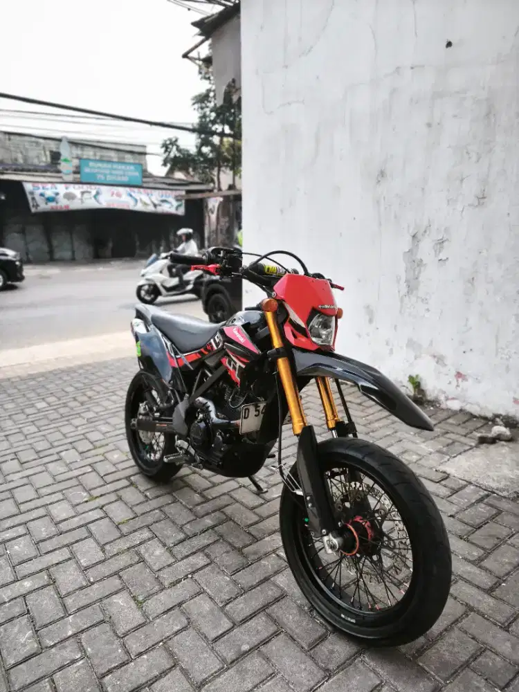 Kawasaki D-Tracker 2022