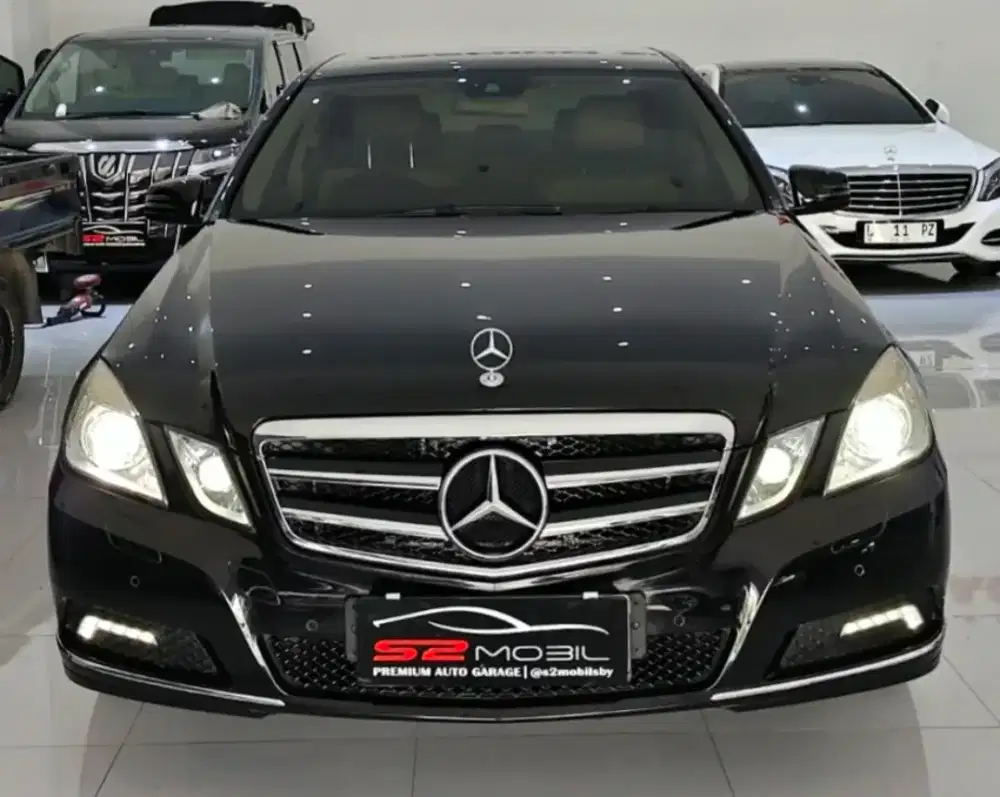 MERCY E300 2010 Hitam Plat N Km 90 Ribuan
