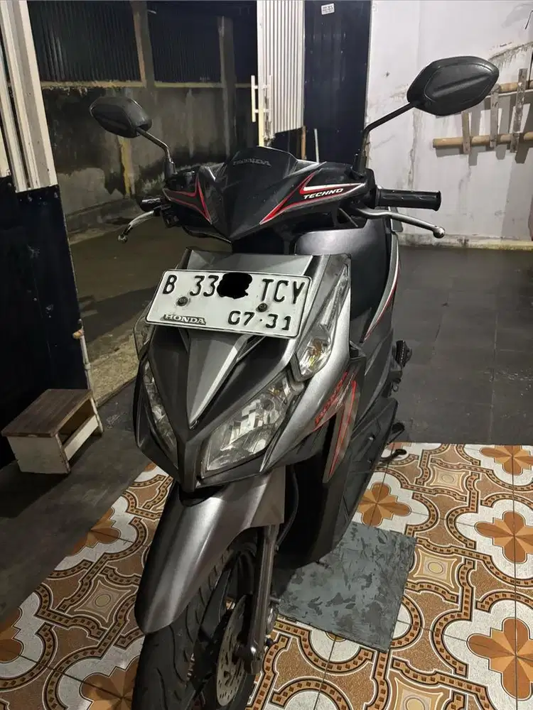 Dijual motor pemakaian pribadi/ Pajak On panjang
