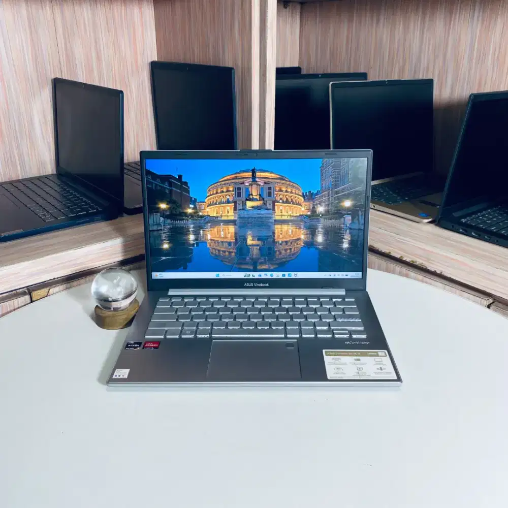LAPTOP ASUS VIVOBOOK 14 E1404F|RYZEN 3|8GB|256GB