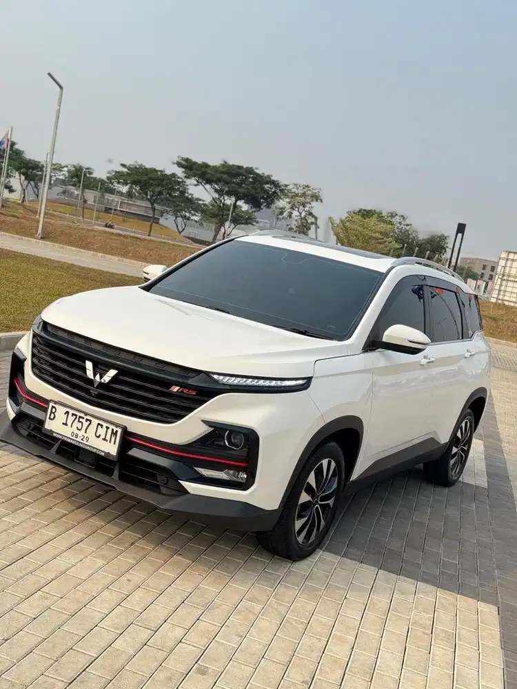 WULING ALMAZ PRO 1.5  7 SEAT CVT AT MATIC PUTIH GANJIL 2023