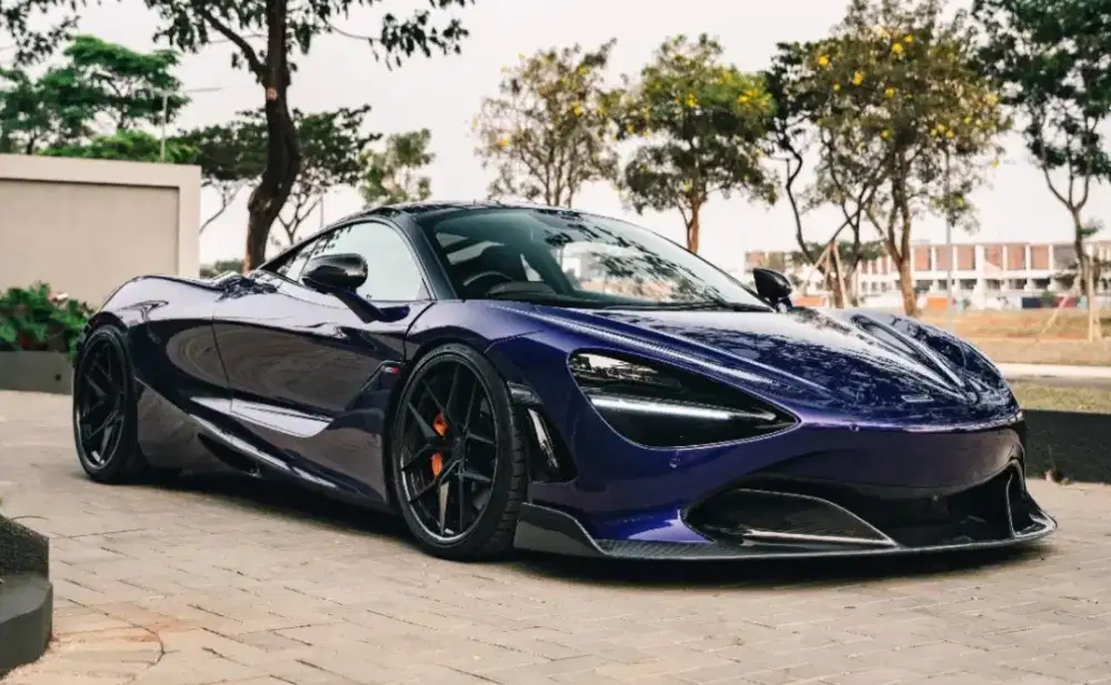 McLaren 720s 2021