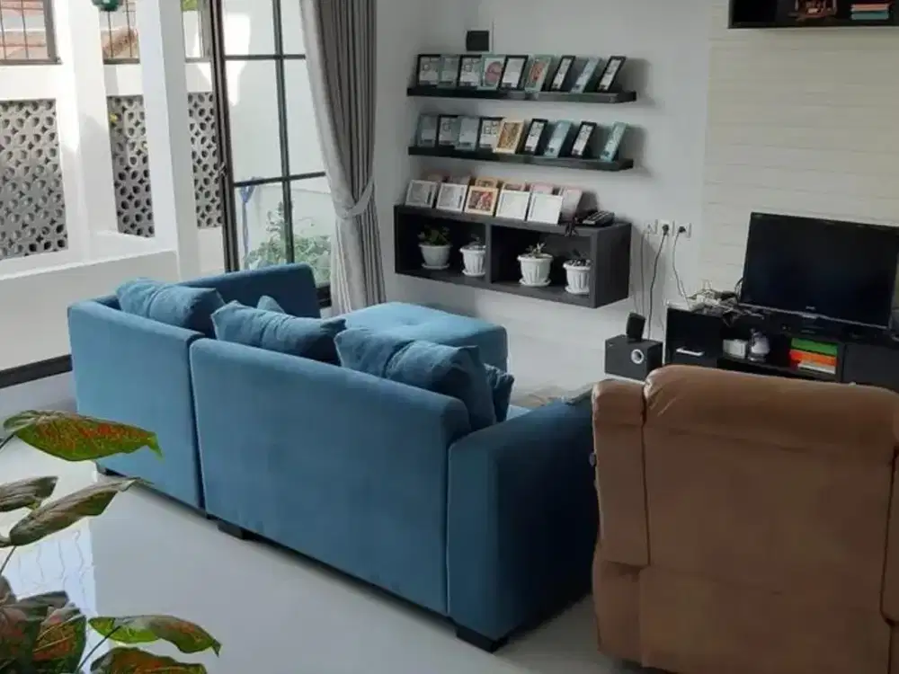 Rumah dijual Harapan Indah Claster Aralia