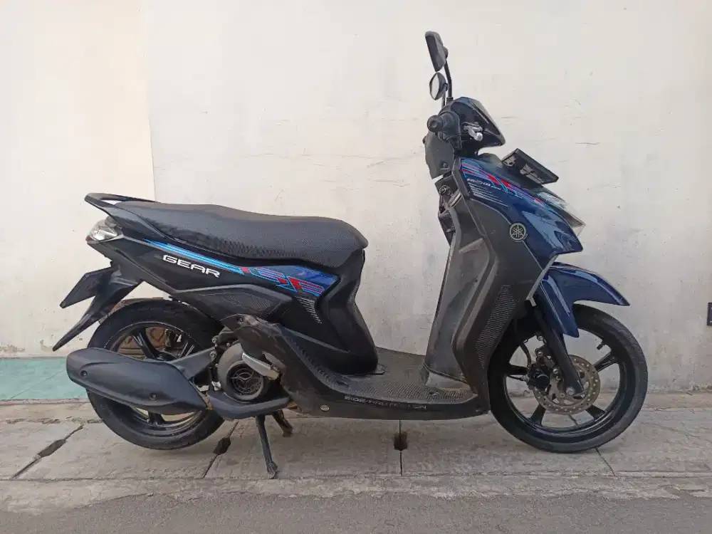 Yamaha mio gear 2023 lengkap bagus