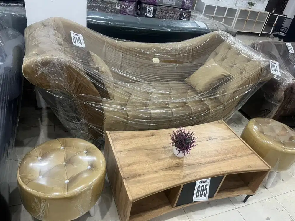 Kredit sofa  di homecredit tanpa Dp cukup bawa ktp ke toko