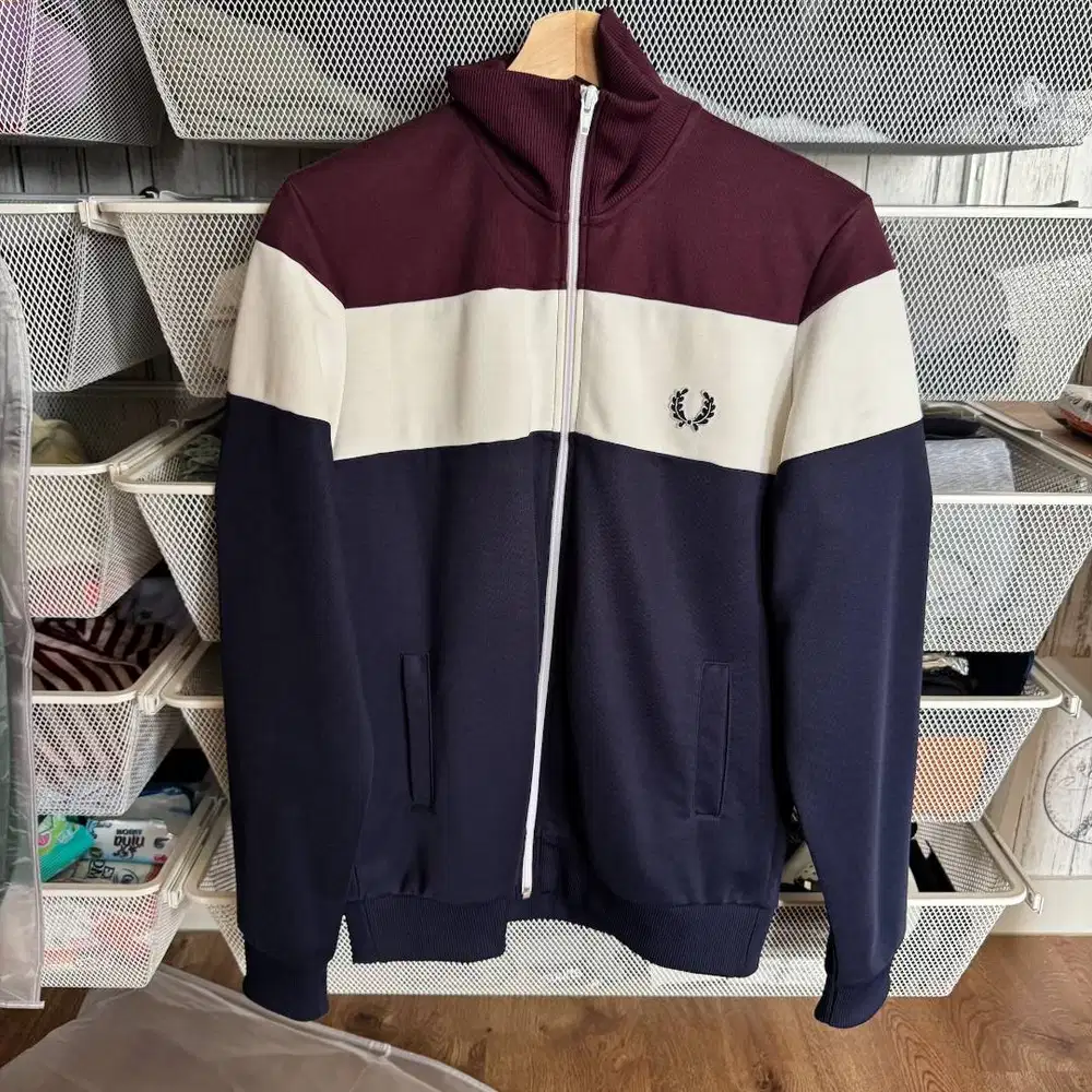 Fred Perry Track Jacket & Half Zip Original Size S
