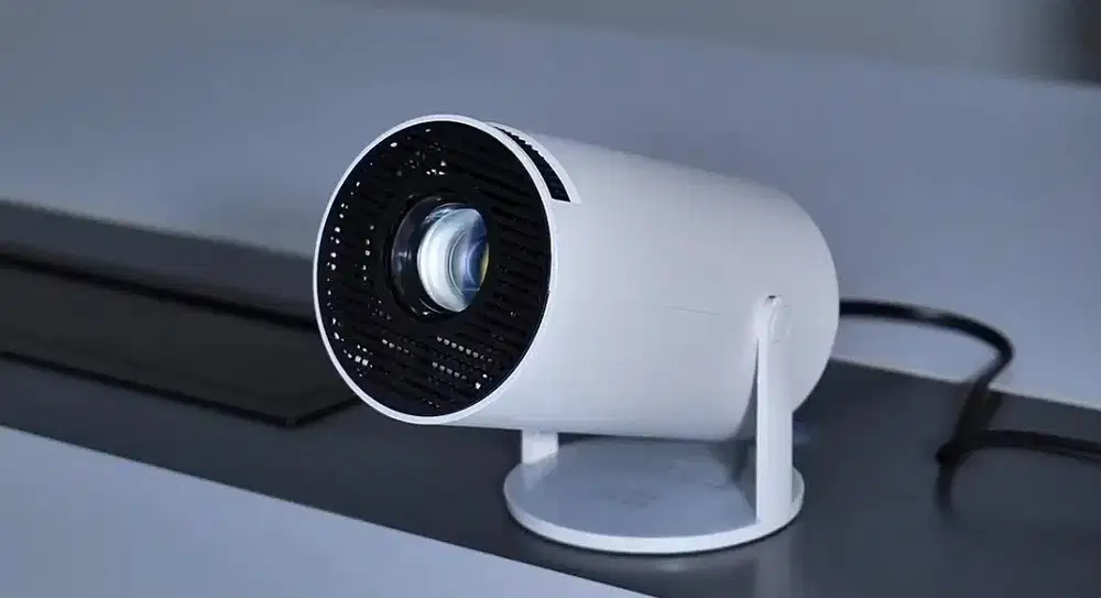 Mini Projector Home Theatre include Remote