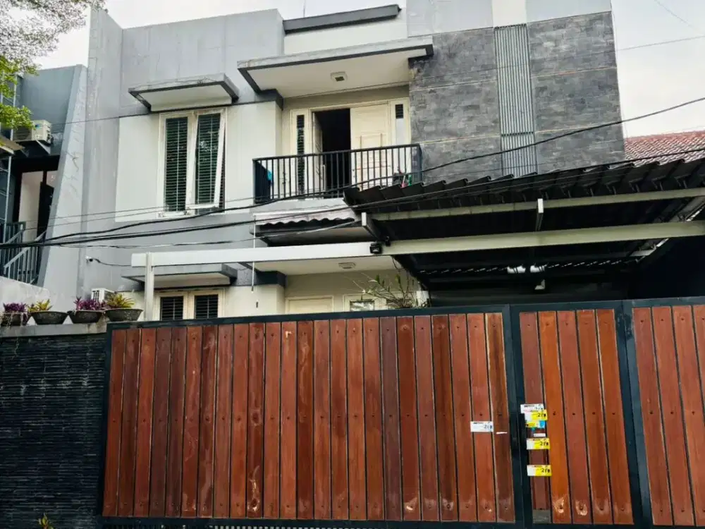 Di Jual Lelang Rumah 2 Lantai di Erumahan Kavling Dki, Jalan Astinapura , Kelurahan Meruya Utara, Kecamatan Kembangan, Kota Administrasi Jakarta Barat