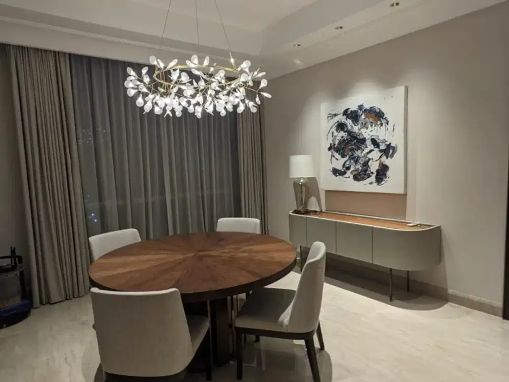 Dijual Apartemen Pakubuwono View 3BR uk 196m at Jakarta Selatan
