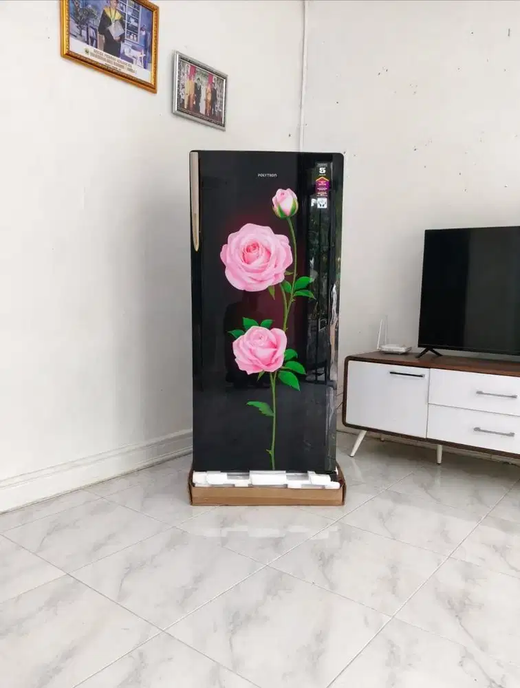 Jual kulkas polytron belleza seperti baru murah aja