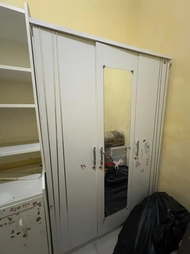 Lemari olympic 3 pintu