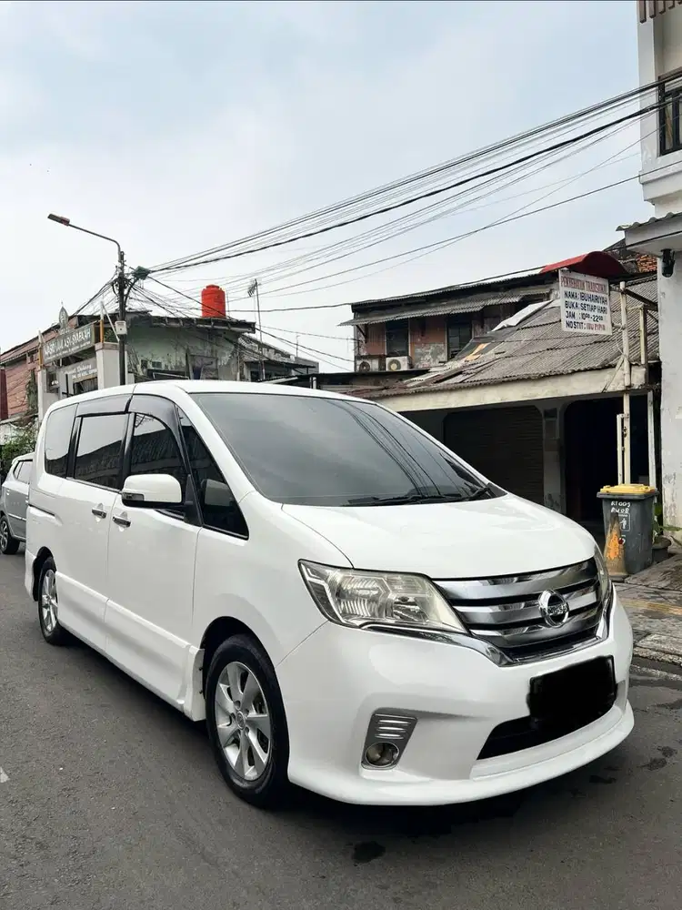 Nissan Serena HWS Panoramic 2013 – Mulus Siap Pakai