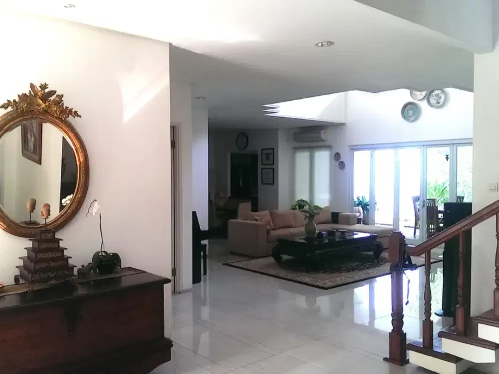 Modern Tropical House at Kebayoran Baru area
