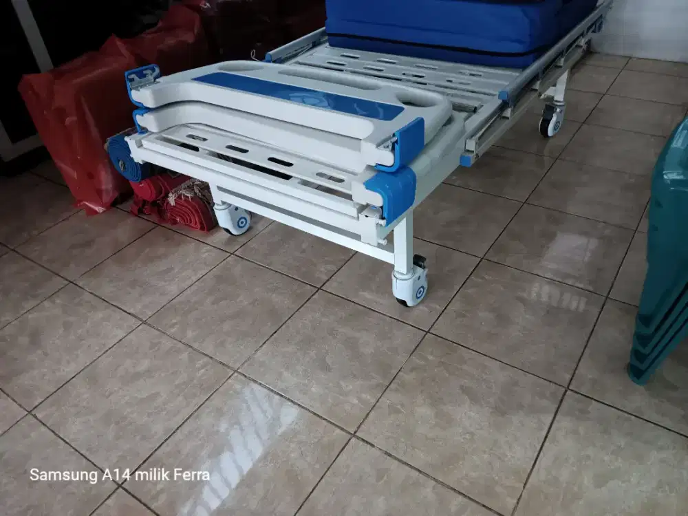 TEMPAT TIDUR PASIEN  MURAH