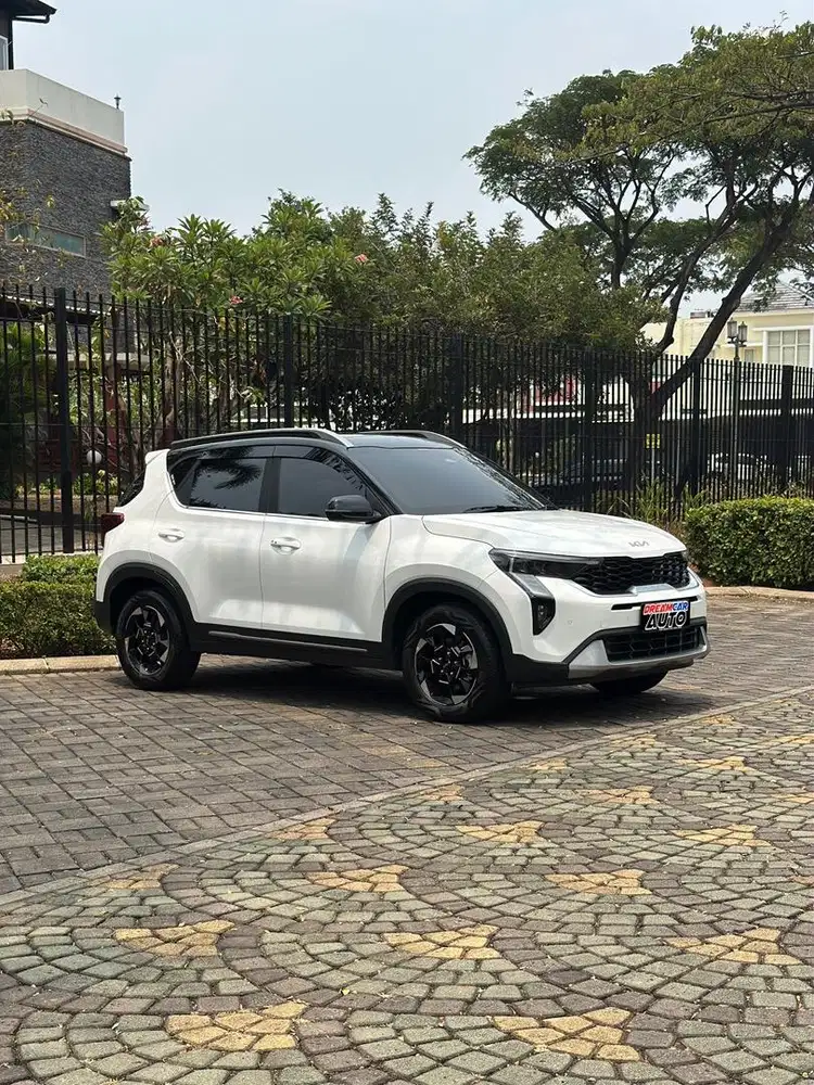 Kia Sonet Signature Tipe Tertinggi 2024 Km 14rb MG HS ZS CRETA OMODA