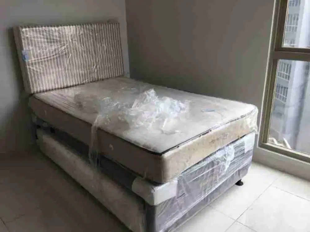 3 kamar tidur lantai rendah siap huni harga bersahabat