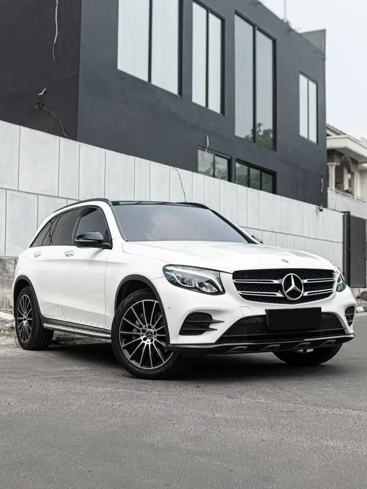 Mercedes Benz GLC200 2020 AMG