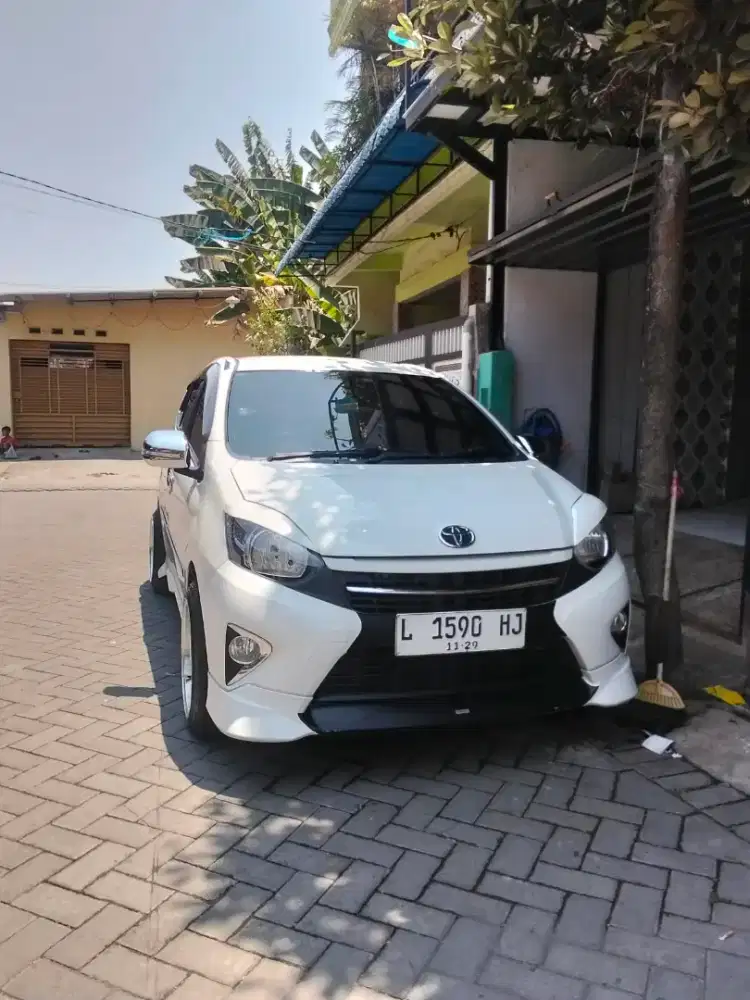 TOYOTA AGYA 2015