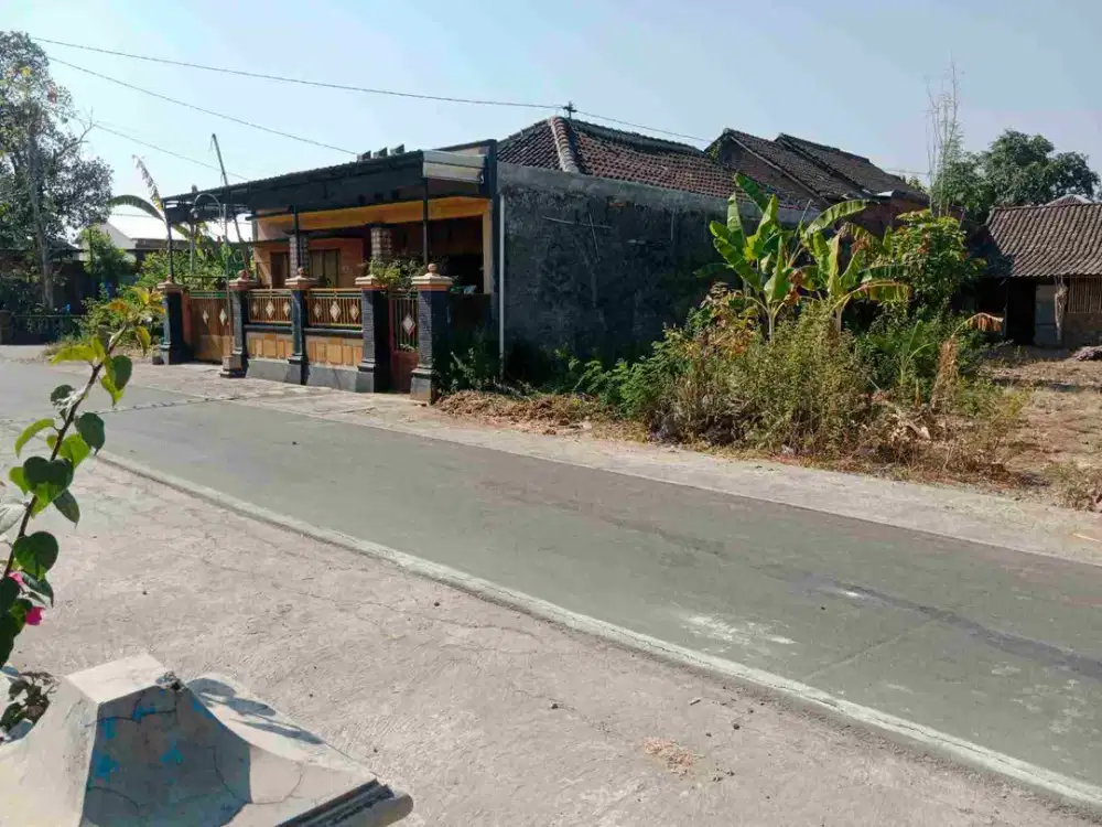 pekarangan murah 315 m² muka 13m jln 6m barat BRI godok , +/- 500m dari jalan raya propinsi , Polokarto