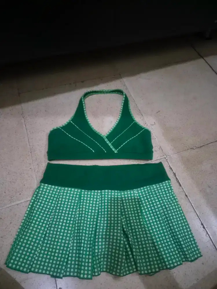 Baju senam.merk crystal bekas