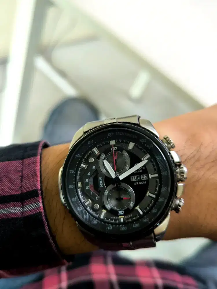 Casio Edifice EF-558D-1AVUDF