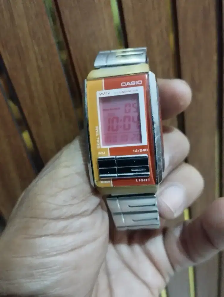 Jam tangan casio LA-201W VINTAGE