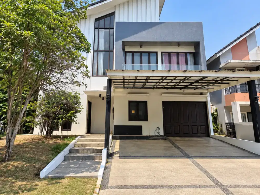 Rumah Mewah 3 Lantai di Cluster Centro Havana, Delatinos BSD City