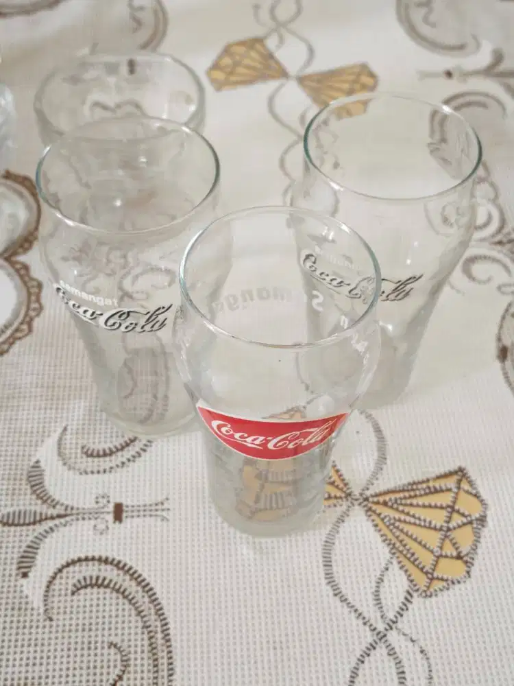 Aneka Gelas (Gelas Coca cola, gelas tangkai & tanpa Tangkai)