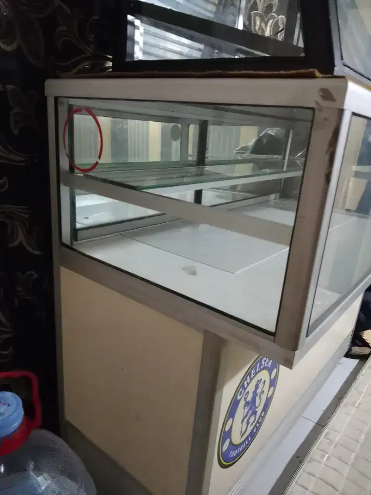 Etalase counter