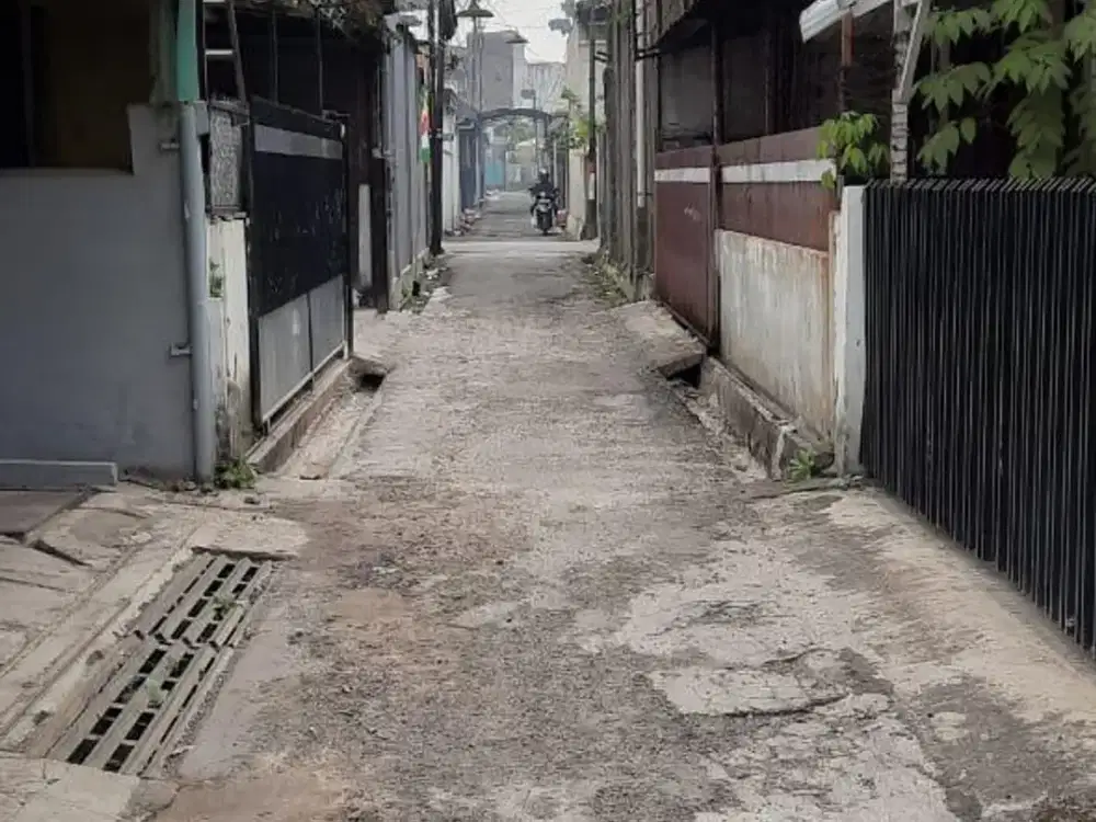 TERMURAH DIJUAL RUMAH NYAMAN SIAP HUNI MINIMALIS LOKASI DI SAYAP PAJAJARAN BANDUNG