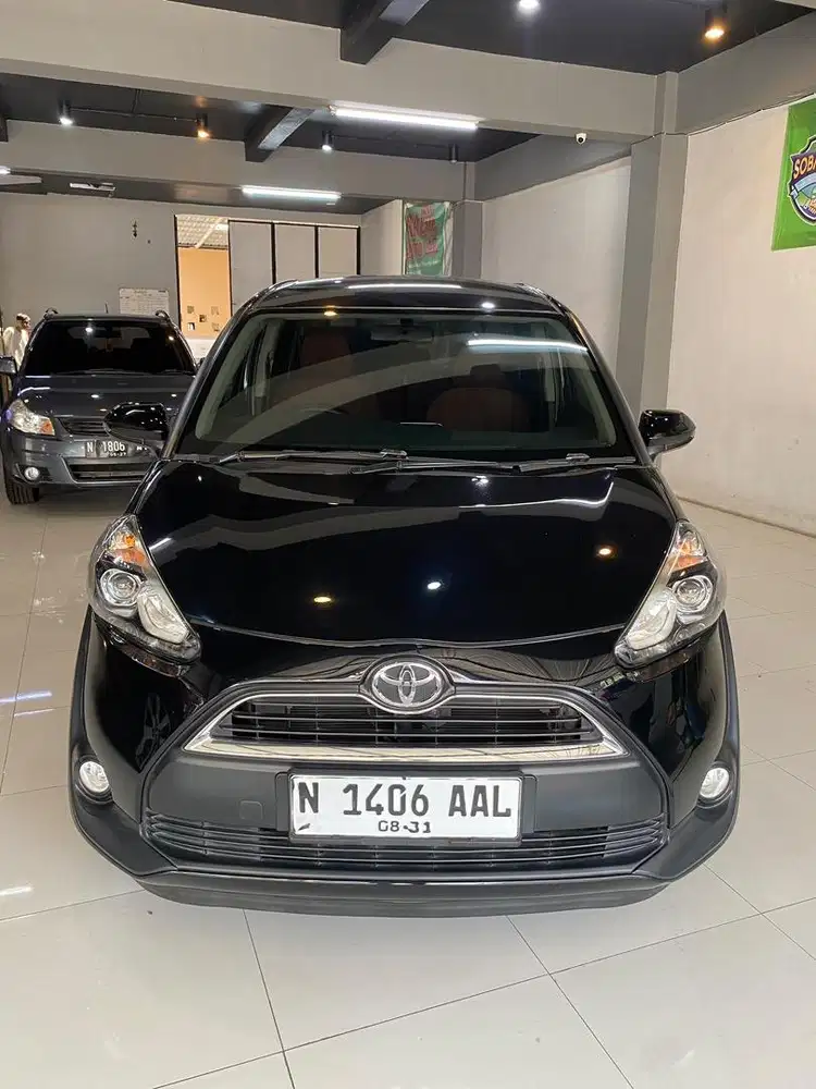Sienta tipe V 2016 automatic