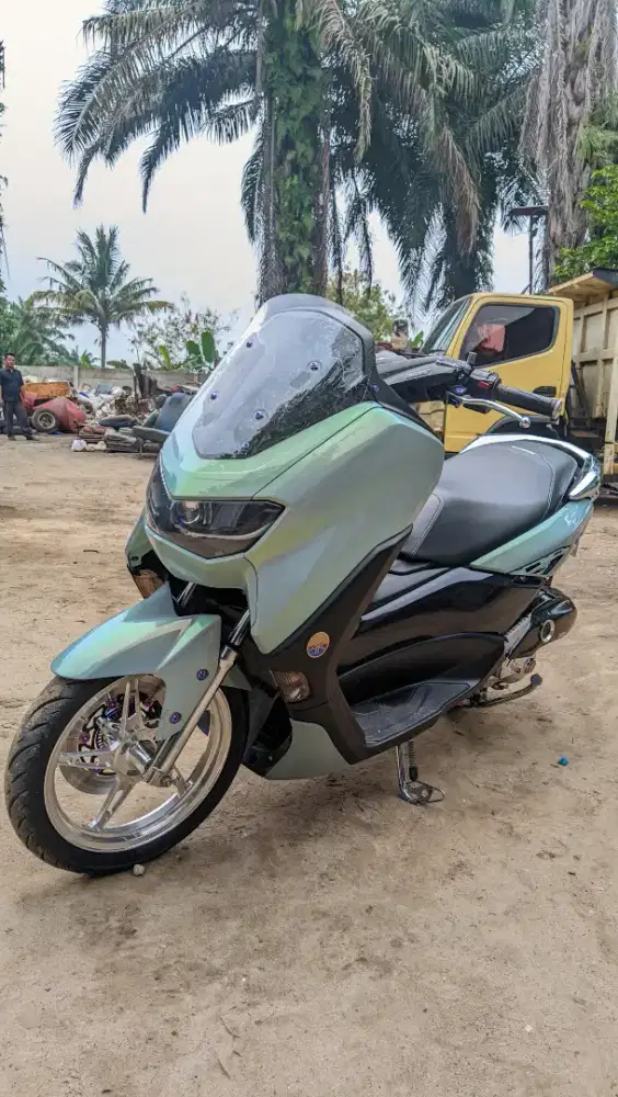Di jual yamaha nmax tahun 2021