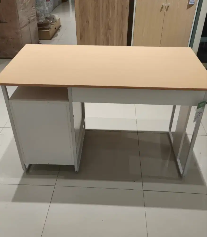 MEJA KANTOR + LACI