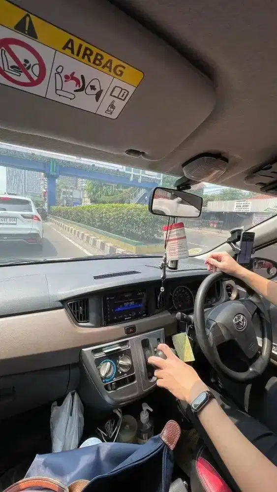 toyota calya (2017)