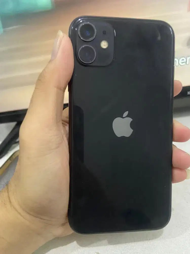 iPhone 11 64gb inter